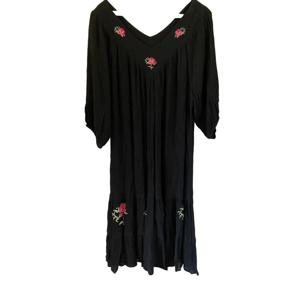 Drapers & Damons PM Black Embroidered Rayon V-Neck Midi Dress With Red Rose Acce